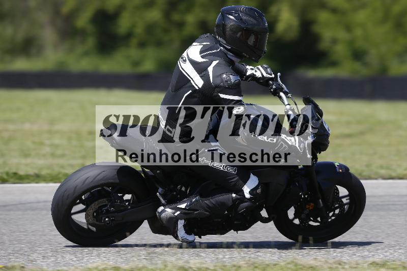 Archiv-2025/12 30.04.2025 Speer Racing ADR/Gruppe gruen/5